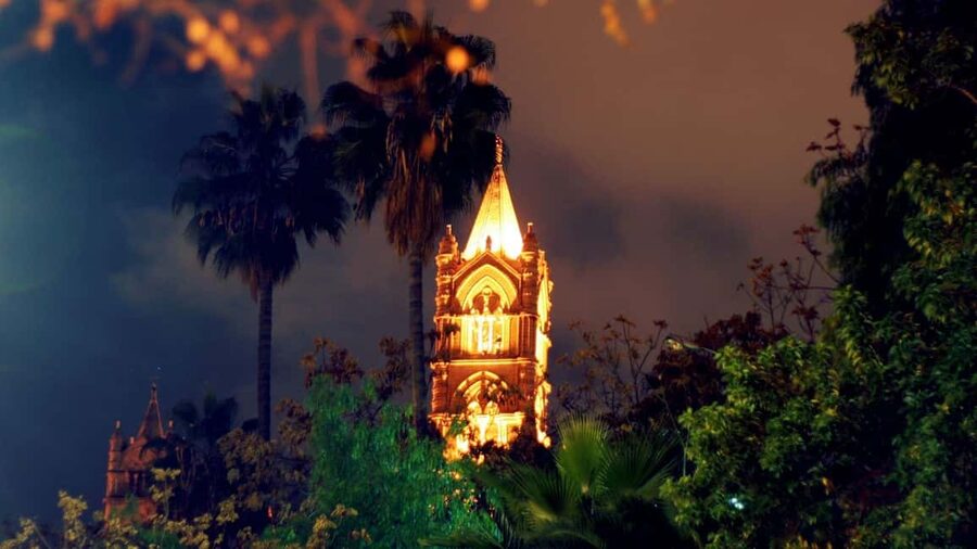 Palermo's Dark Shades: Ghost, Crime and Tasting Walking Tour - The Fountain of Shame and stories of poison