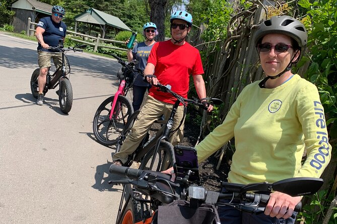 Paranormal Pedal E-Bike Ghost Tour of Boothbay Harbor - Inside the Spruce Point Inn