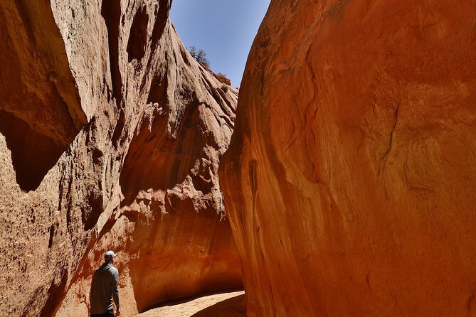 Peekaboo, Spooky and Dry Fork Slot Canyon Tour - The ride to Dry Fork sets the tone