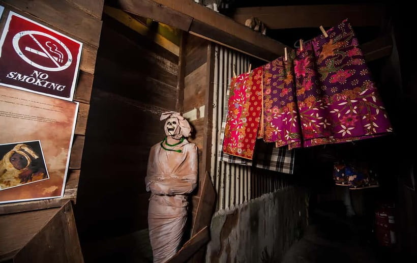 Penang : Cool Ghost Museum Penang Ticket - 3D trick art and the best photo moments