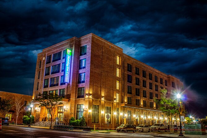 Pensacola Ghost Tours: Perdition, Pirates, & Purgatory - Museum Plaza: Pensacola’s darker stories