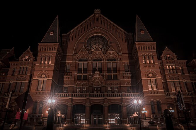 Phantoms of the Pig Iron Past: Cursed Cincinnati Ghost Tours - The guides make or break the ghost stories