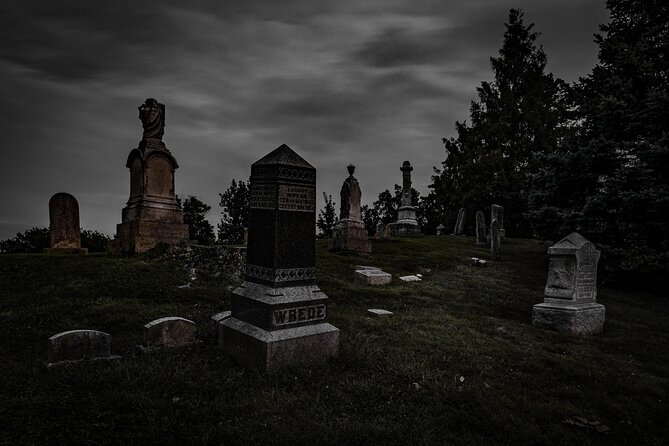Phantoms of the Pig Iron Past: Cursed Cincinnati Ghost Tours - Memorial Hall begins the night with veterans and spirits
