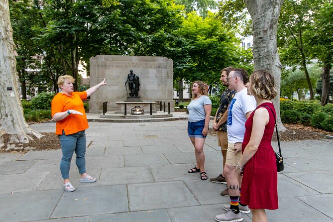 Philadelphia's Haunted History & Ghost Nighttime 1.5 Hour Tour - Bishop White House keeps the mystery close to home