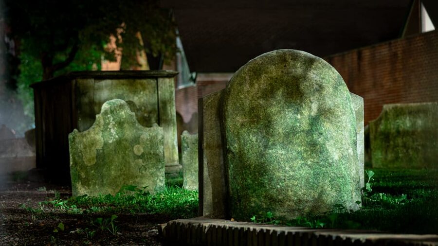 Philly Ghosts Boos and Booze Haunted Pub Crawl - Is $30 a fair price?