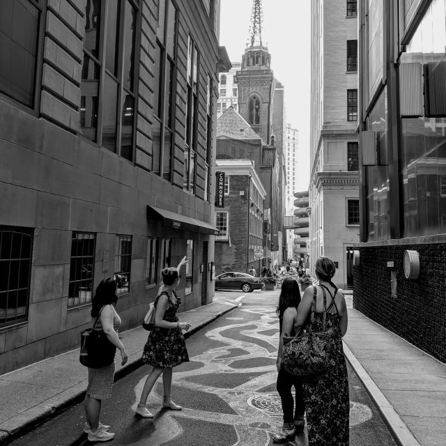Pittsburgh: Evening Ghost & History Downtown Walking Tour - My recommendation: book it for the mix, not the scare
