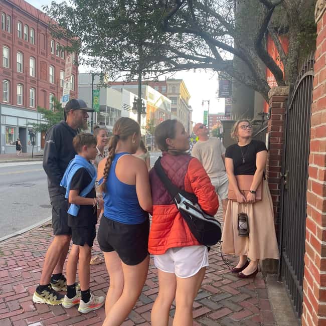 Portland: Ghost Walk - The Wadsworth-Longfellow House and its unsettled past