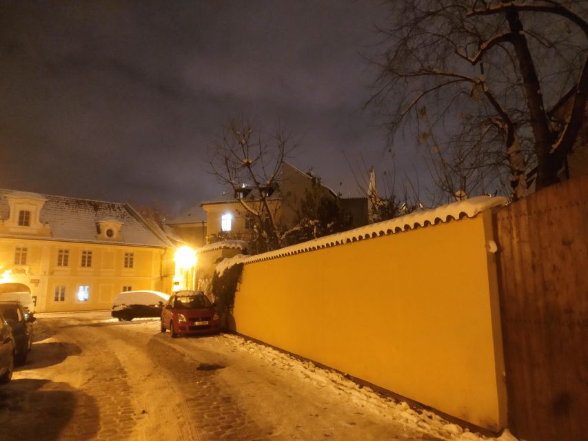 Prague: Ghost Walking Tour - Why Prague works so well for a ghost walk