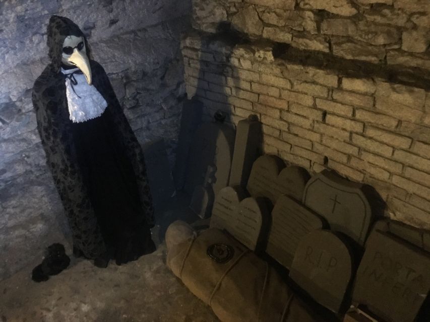 Prague: Ghosts, Legends, Medieval Underground & Dungeon Tour - Below street level: the medieval underground