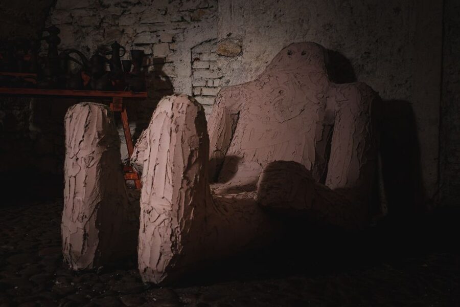 Prague: Ghosts, Legends, Medieval Underground & Dungeon Tour - Alchemy, the Golem, and the candlelit dungeon