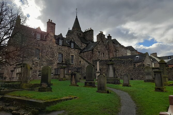 Private Dark History Tour: Eerie Edinburgh - Tron Kirk and the meaning of a tron