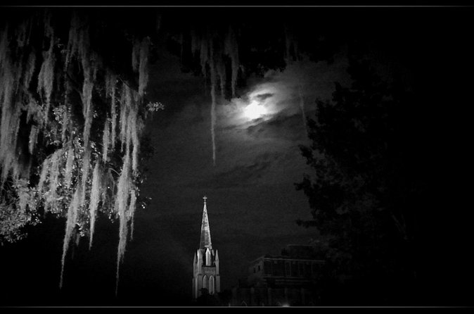 Private Savannah Ghost Walks with The Founder - Eliza Thompson House offers an innkeeper’s view of the supernatural