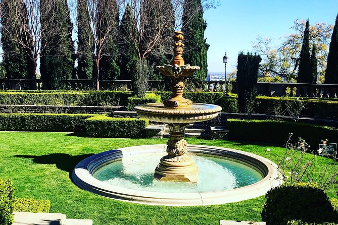 Private Scandals and Ghost Tour of Hollywood and Beverly Hills - Greystone Mansion and Park: Mystery Behind the Gates