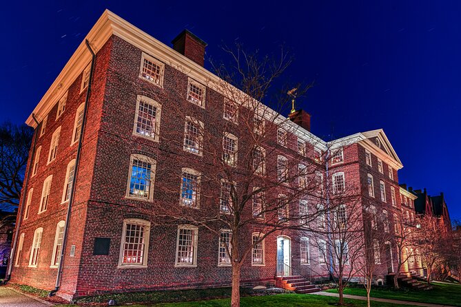 Providence Ghost Tours: Phantoms, Poltergeists, & Pestilence - Roger Williams National Memorial and the Tree Root Incident
