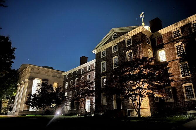 Providence Ghost Tours: Phantoms, Poltergeists, & Pestilence - 135 Benefit Street and Lovecraft’s Shunned House