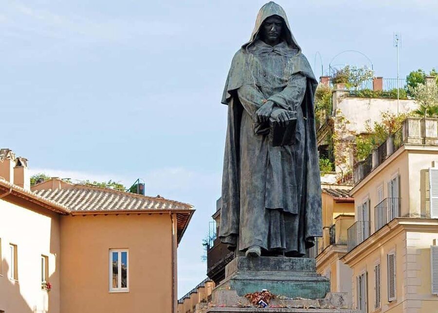 Rome After Dark: Ghosts & Medieval Backstreets Tour - Crossing into medieval Rome