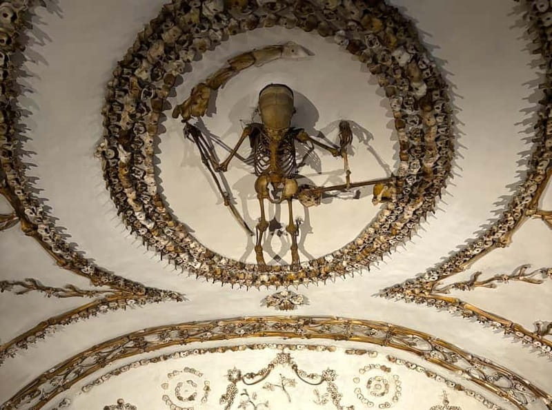 Rome: Capuchin Crypts & Ghostly Legends Small-Group Tour - Why the Capuchin Crypt is unlike any other Roman stop