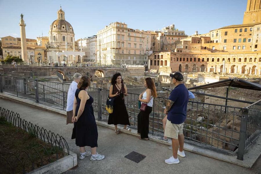 Rome: Colosseum and Ancient Dark History Walking Tour - Key points to know before booking