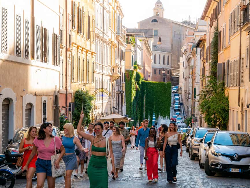 Rome: Guided Bar Crawl with Drinks & Dark History - Should you book the Rome Tipsy Tour?