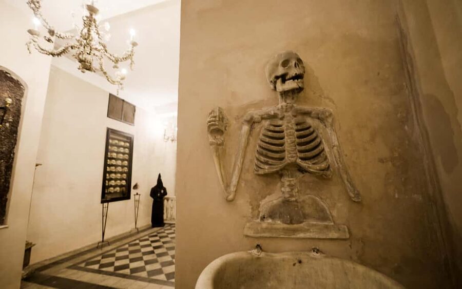 Rome's Dark Side: Ghosts, Scandals and Crypts - small group - Via Giulia and the backstreets of old Rome