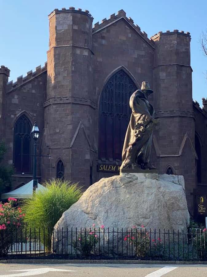 Salem: Salem Witch Tour - Meeting Salem’s magical community
