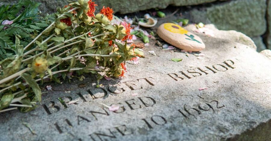 Salem: Self-Guided Scary Ghosts & Witch Trials Audio Tour - Walking, driving, heat, and route-finding