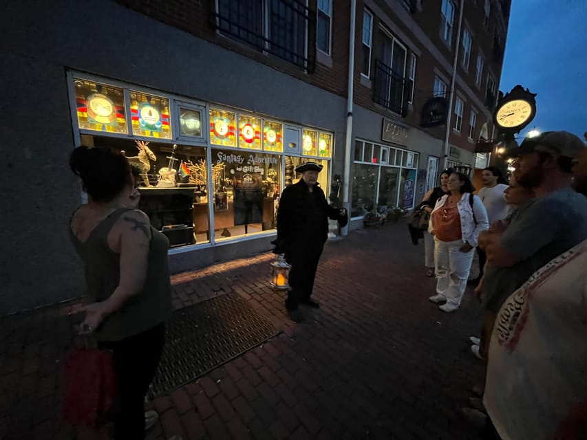 Salem: Vampires and Ghosts Walking Tour with Haunted Objects - Key points to know before you book