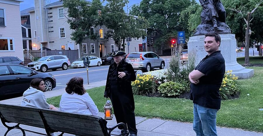 Salem: Vampires and Ghosts Walking Tour with Haunted Objects - Downtown Salem’s unusual story stops