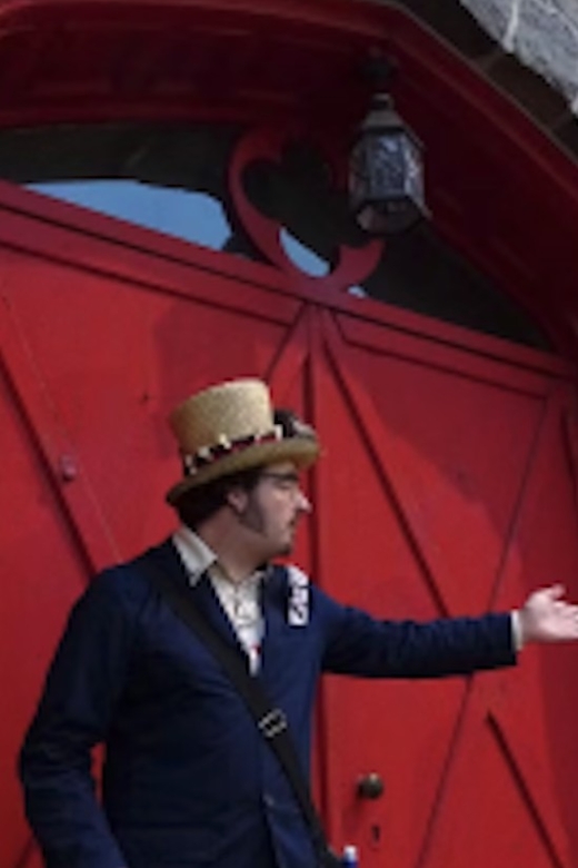 Salem Voodoo, Vampires, and Ghosts Guided Walking Tour - Hocus Pocus, vampires, and Houdini