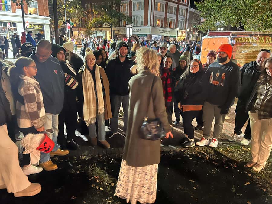 Salem: Witch Trial History and Salem Haunts Walking Tour - Haunted buildings, cemeteries, and former jails