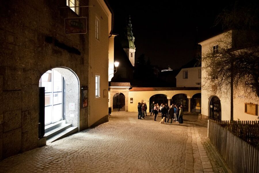 Salzburg: Dark History Tour - Age, access, and practical comfort