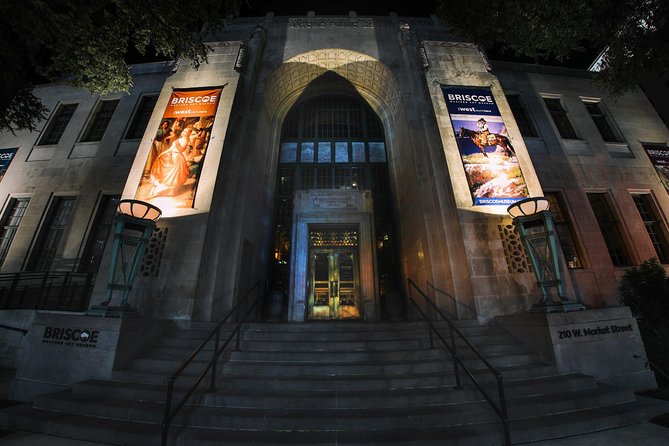 San Antonio Apparitions Ghost Tour - Emily Morgan: the hotel story many people remember