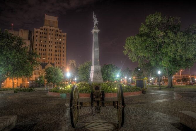 San Antonio Haunted Pub Crawl - The Alamo adds weight to the ghost stories