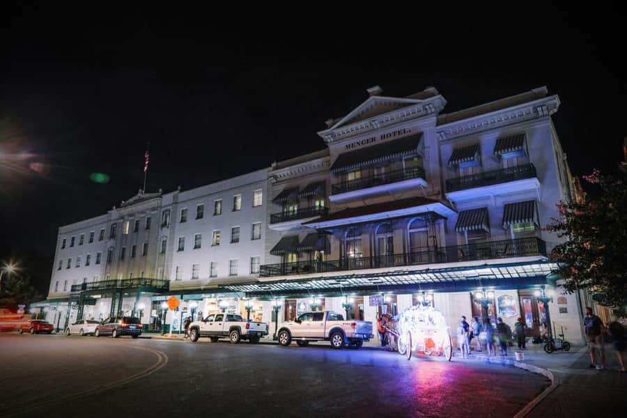 San Antonio: Spirits & Spirits Haunted Pub Crawl - What the $29 Price Really Covers