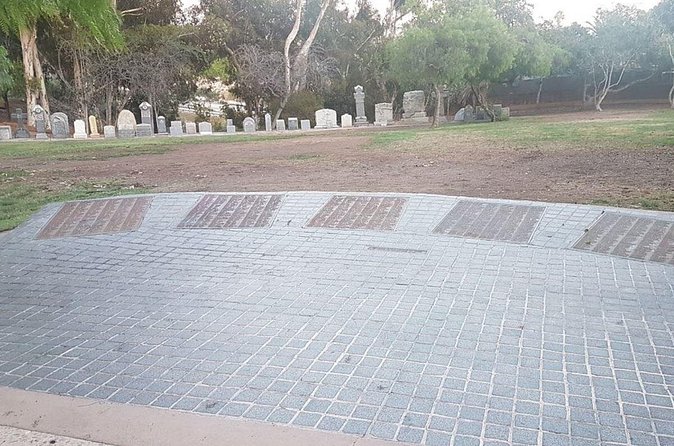 San Diego Ghosts and Gravestones: A Haunted Trolley Tour - How good is the $46 value?