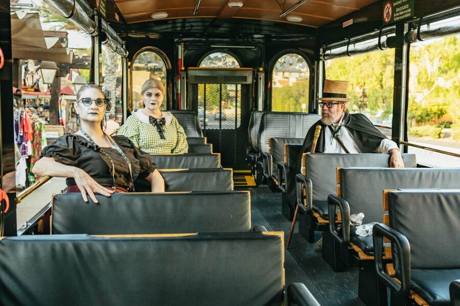 San Diego: Ghosts & Gravestones Trolley Tour - What the 90-minute trolley ride feels like