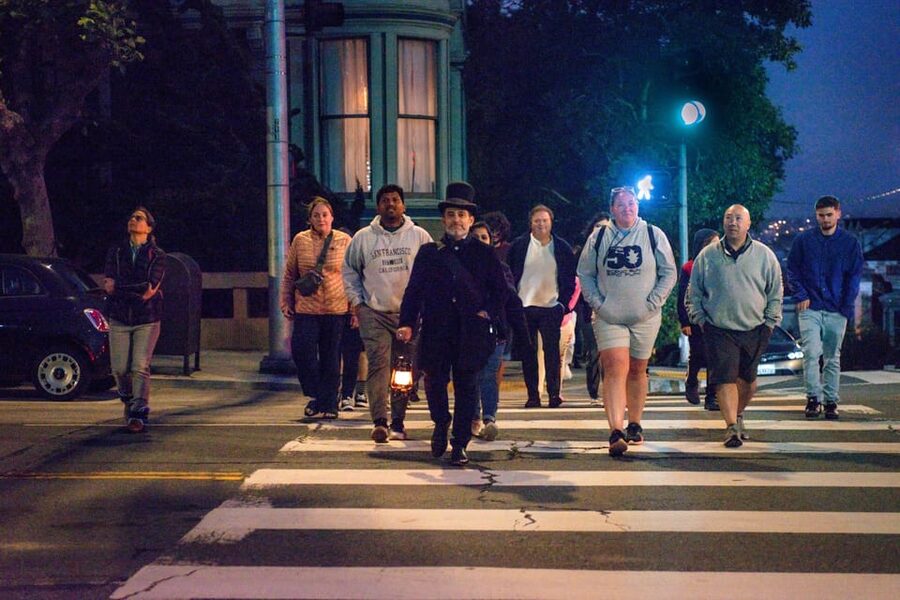 San Francisco Ghost Hunt: Haunted History Walking Tour - Meeting the tour under the eucalyptus trees