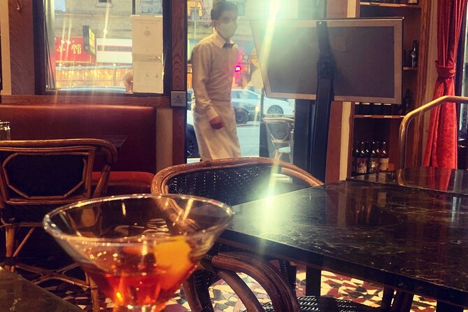 San Francisco Ghost & True Crime Tour - Columbus Avenue and the whiskey that survived the fire