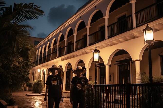 San Juan Ghost Tour: Shrieks in the Sugarcane - Calle del Cristo and the old religious quarter