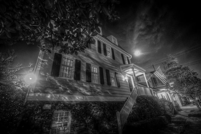 Savannah America's Most Haunted City® Walking Ghost Tour - Witches, ghosts, and Savannah’s darker stories
