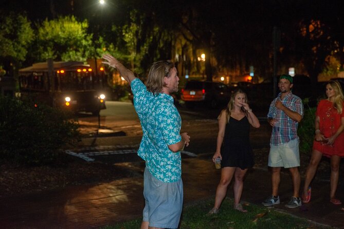 Savannah Ghost Tour for Adults ALL Alcoholic Drinks Included - The bar stops: fun, but not a full pub crawl every time