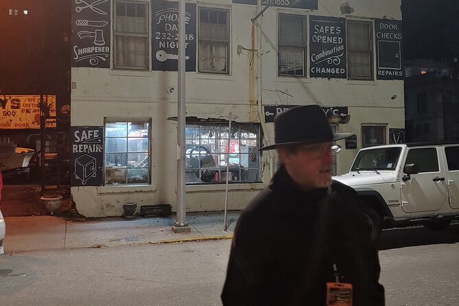 Savannah Ghostwalker Tour and Ghost Hunt - Oglethorpe Square and the final stretch
