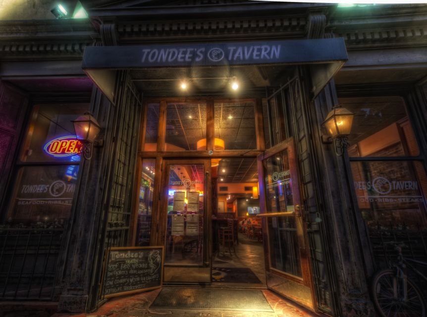 Savannah: Haunted Pub Crawl - Walking comfort, weather, and mosquitoes
