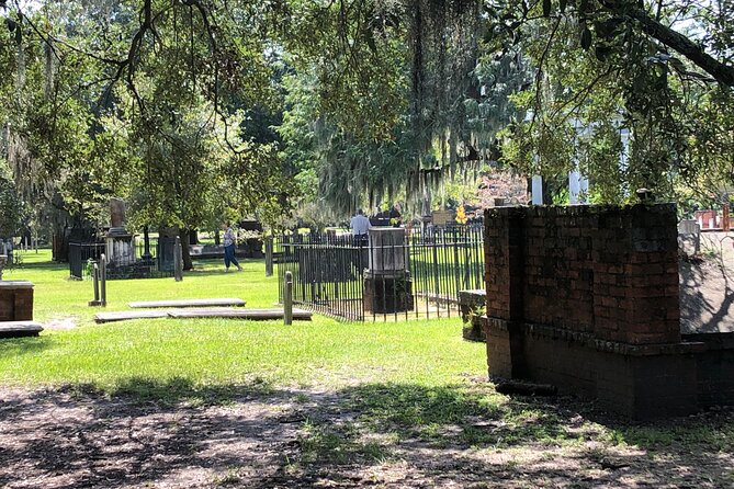 Savannah's Original Dark History Tour - A dark tour with a firm line between fact and folklore