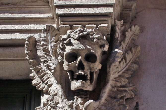 Secrets of Rome - The dark side Small Group Walking Tour - A lighter pause on elegant Via Giulia