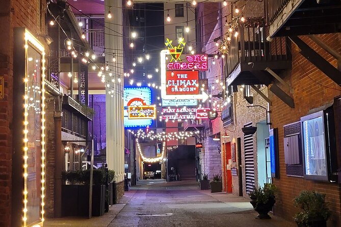 Seeking Spirits Haunted Night-Time Pub Crawl in Nashville - Hard Rock Cafe at 8 p.m.