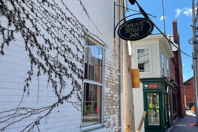 Self Guided Haunted Walking Tour in Portsmouth APP/GPS/EMF Reader - Starting at Ceres Bakery on Penhallow Street