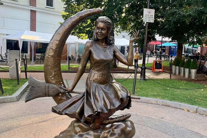 Self-Guided Smartphone Ghost Walking Tour in Salem - Ropes Mansion opens the route with two ghost tales