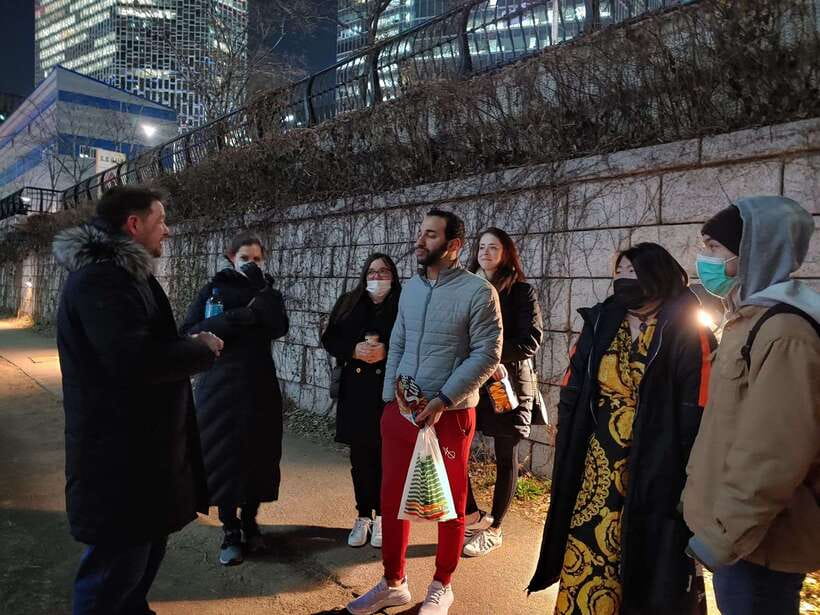 Seoul: Dark Side of the City and Ghost Stories Walking Tour - The extended 2.5-hour option adds the best atmosphere