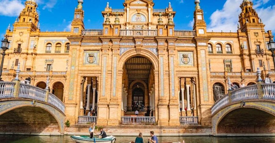 Seville: City of Queens, Nuns, Sex Work & Witches - Key points at a glance